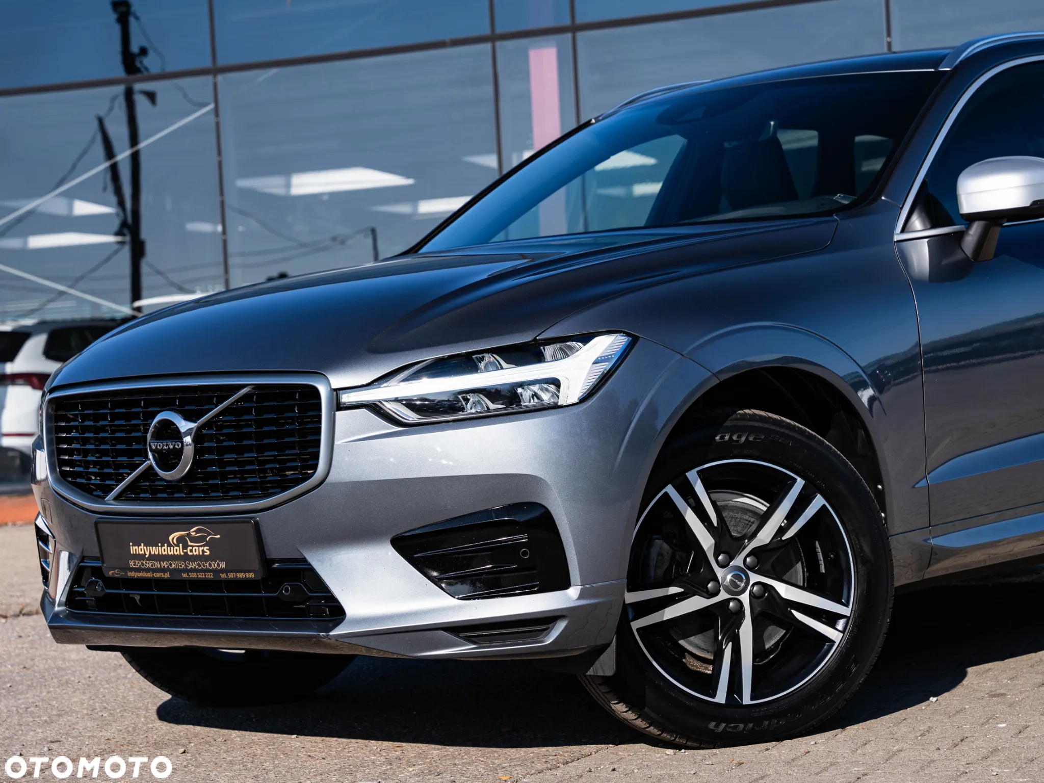 Volvo XC 60 D4 R-Design - 8