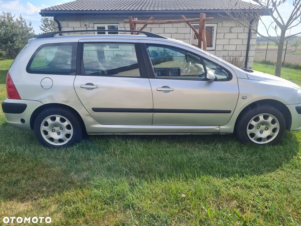 Peugeot 307 1.6 - 8