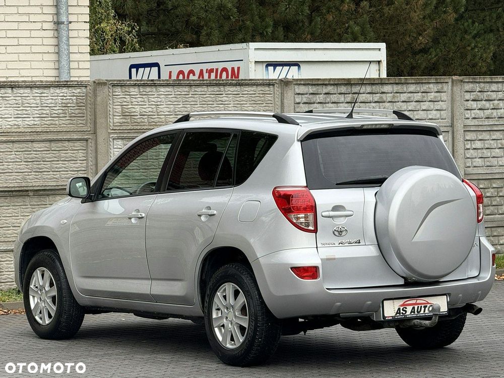 Toyota RAV4 2.2 D-4D 4x4 Executive - 31