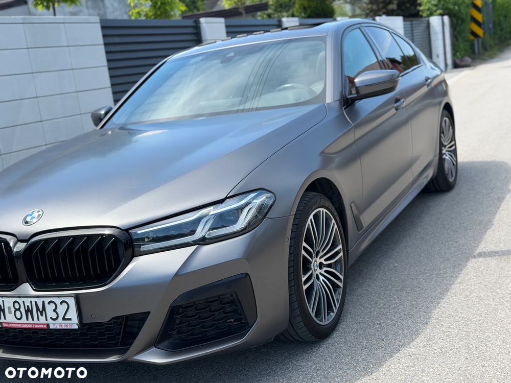 BMW Seria 5 520d xDrive MHEV M Sport sport - 39