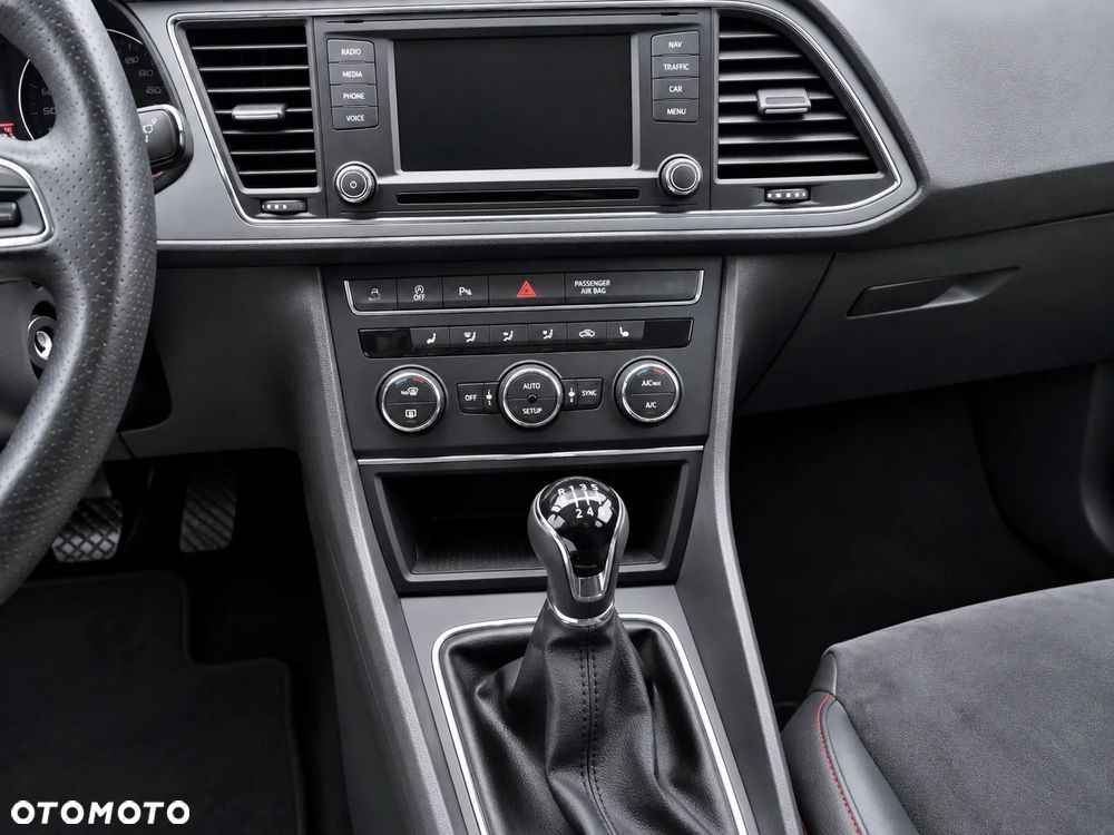 Seat Leon 2.0 TDI DPF Start&Stop FR - 17