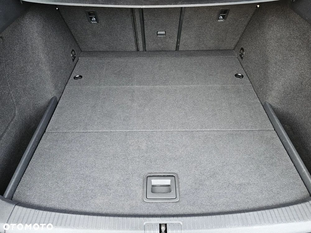 Volkswagen Golf VII 2.0 TDI BMT Highline - 26