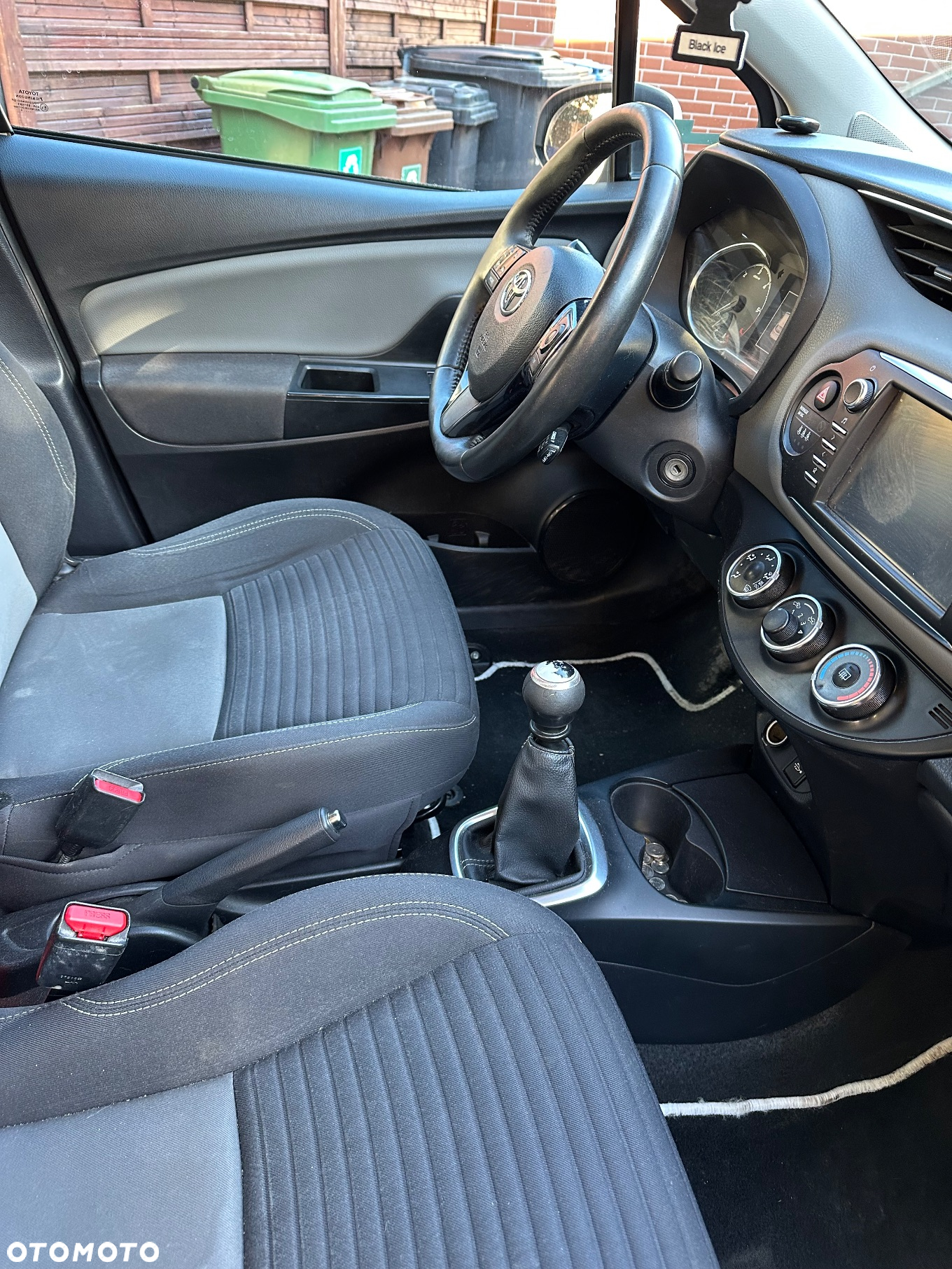 Toyota Yaris 1.4 D-4D - 9