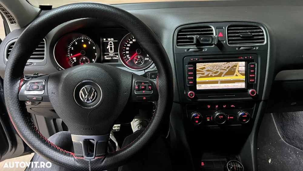 Volkswagen Golf 1.4 TSI Highline - 4