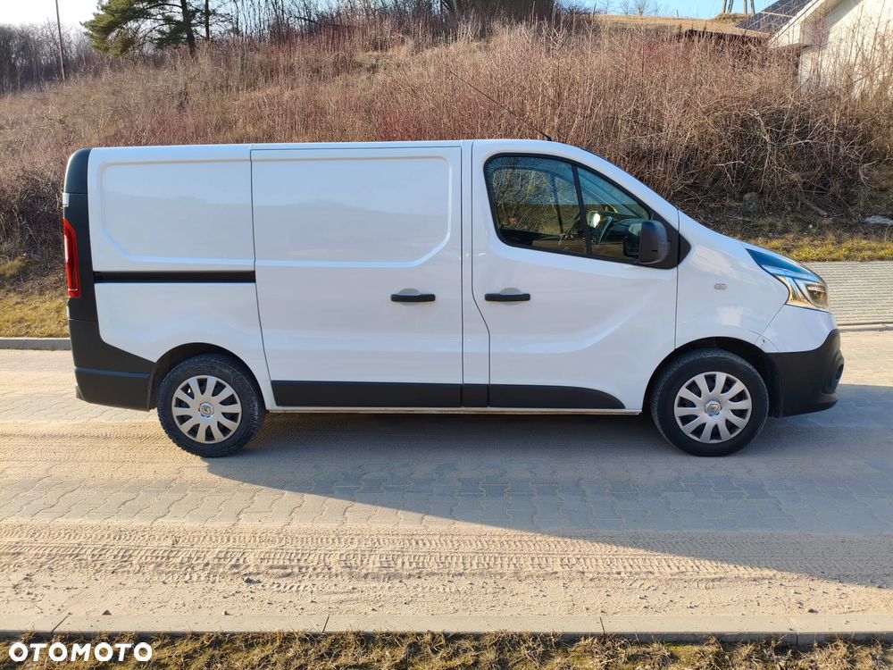 Renault Trafic - 14