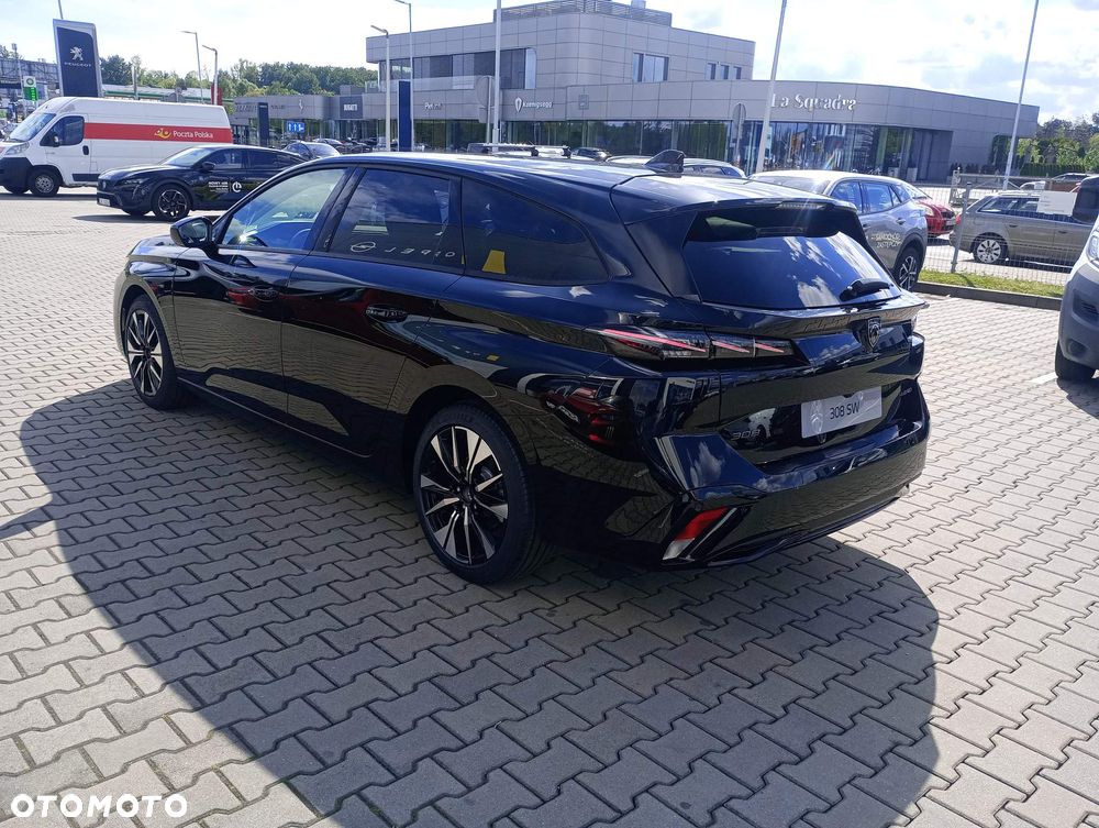 Peugeot 308 1.2 mHEV Allure S&S e-DCS6 - 7