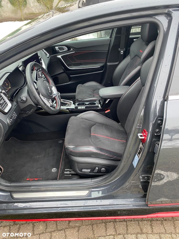 Kia ProCeed 1.6 T-GDI DCT7 OPF GT - 22