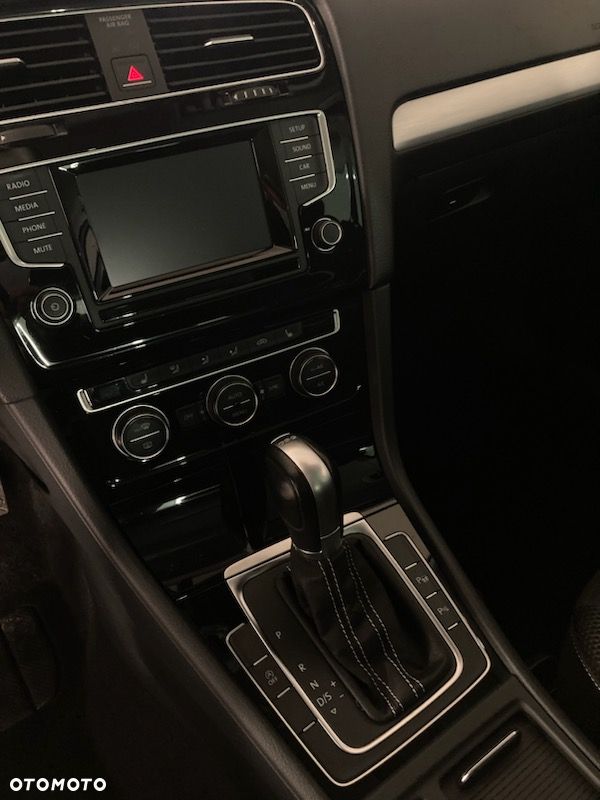 Volkswagen Golf 2.0 TDI (BlueMotion Technology) DSG Comfortline - 13