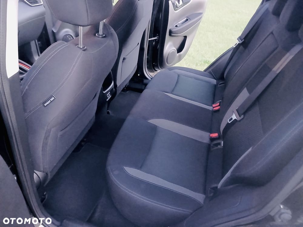 Nissan Qashqai 1.3 DIG-T MHEV Premiere Edition - 10