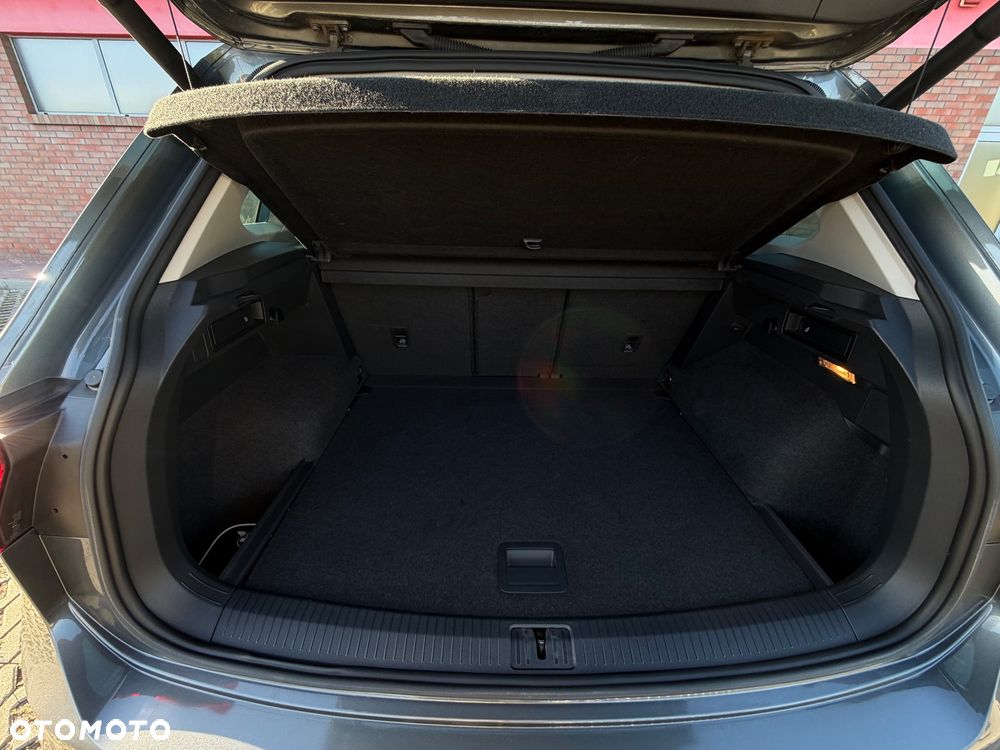 Volkswagen Tiguan - 9