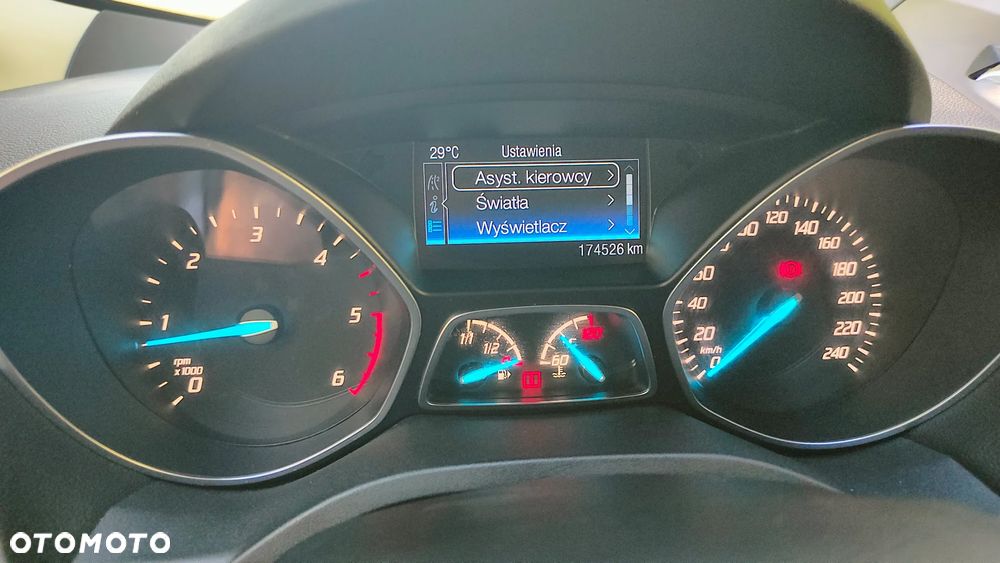 Ford Kuga 2.0 TDCi 4x4 Titanium - 21