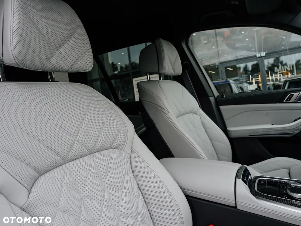 BMW X5 xDrive30d - 13