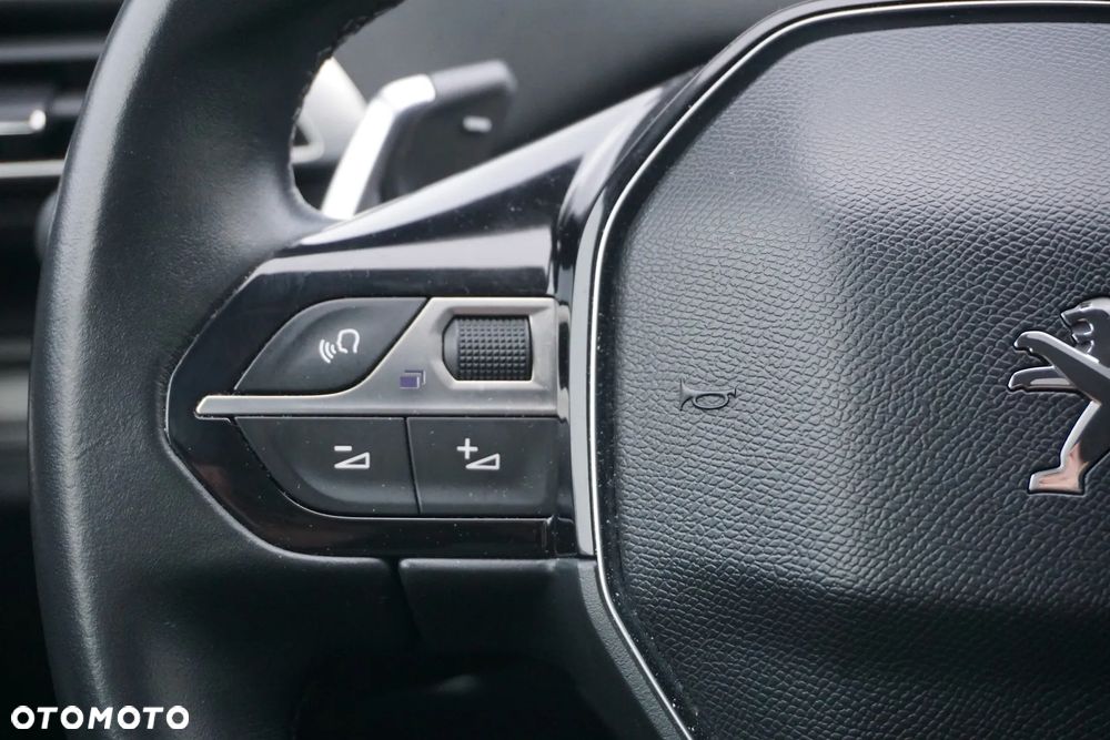 Peugeot 3008 1.6 THP Allure S&S EAT6 - 27