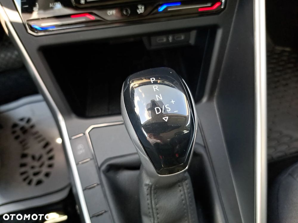 Volkswagen Taigo 1.0 TSI Life DSG - 21