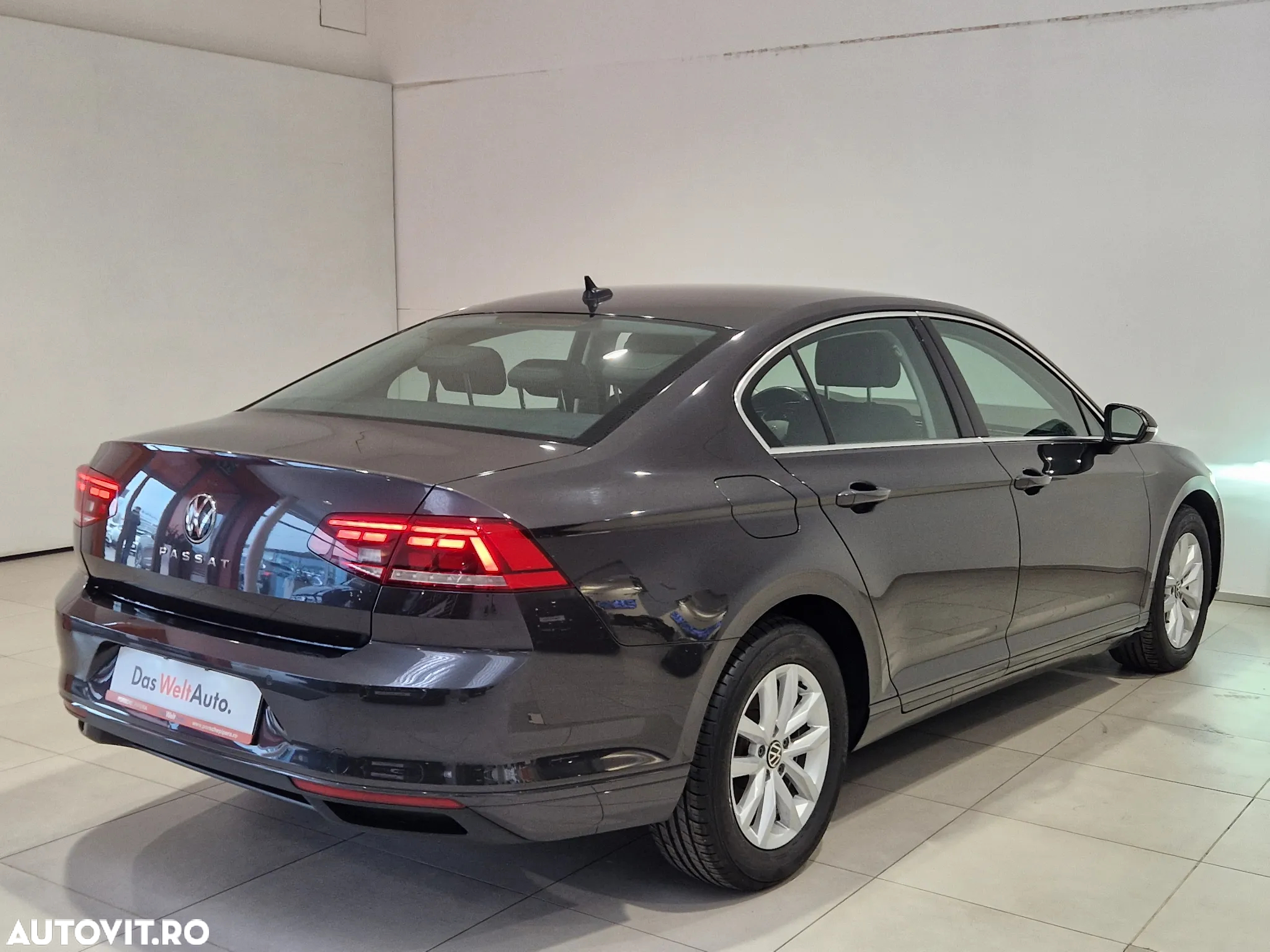 Volkswagen Passat 2.0 TDI SCR DSG Business - 7