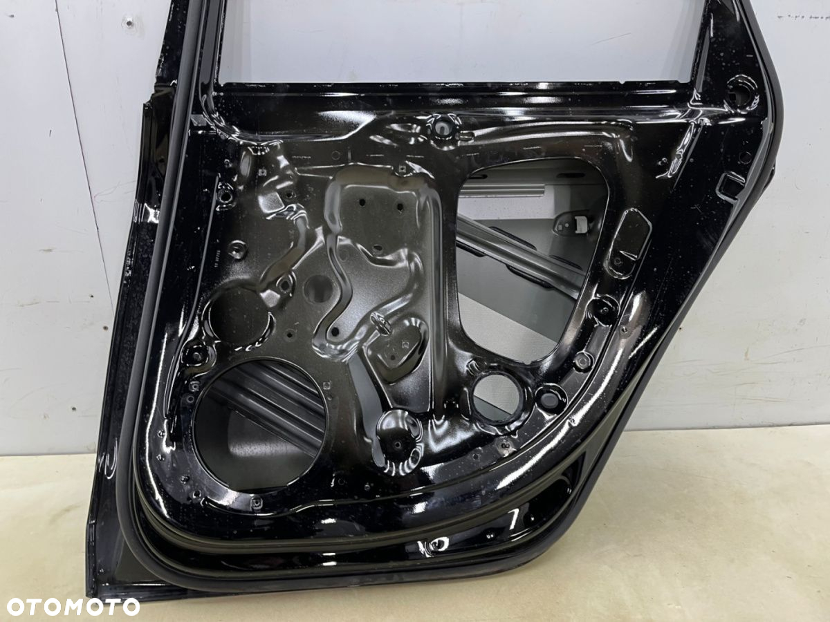 Drzwi Audi A4 B9 Kombi 19-24r. Lift prawe tylne prawy tył 8V0833508A - 12