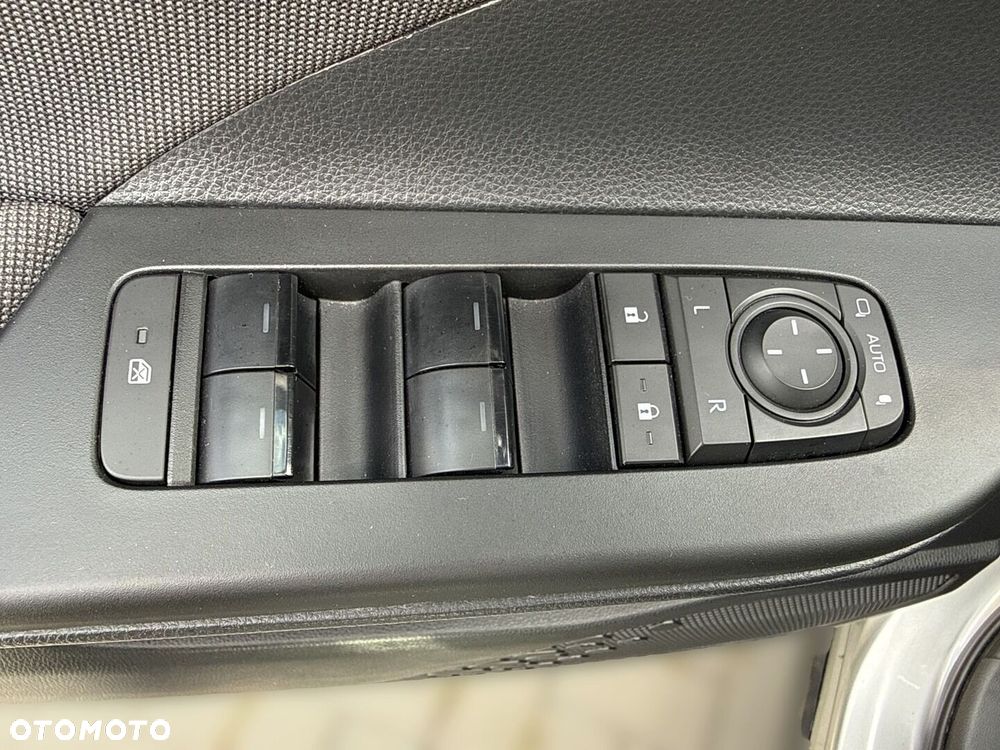 Toyota C-HR 1.8 Hybrid Style - 11