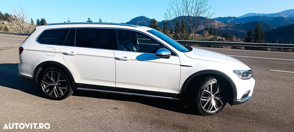 Volkswagen Passat Alltrack 2.0 TDI SCR 4Motion DSG (BMT) - 27