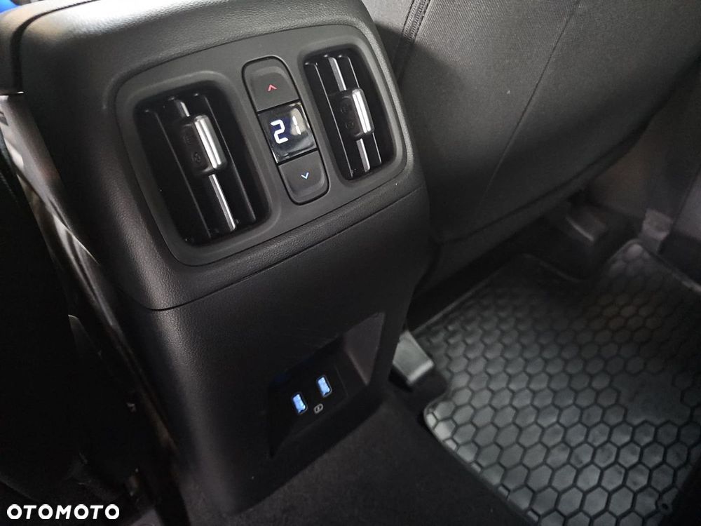 Hyundai Tucson 1.6 T-GDi Executive 2WD - 34