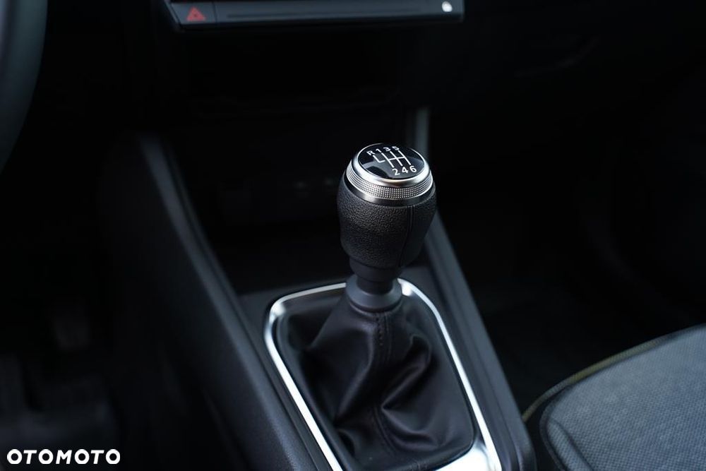 Renault Captur 1.2 TCe Techno - 17