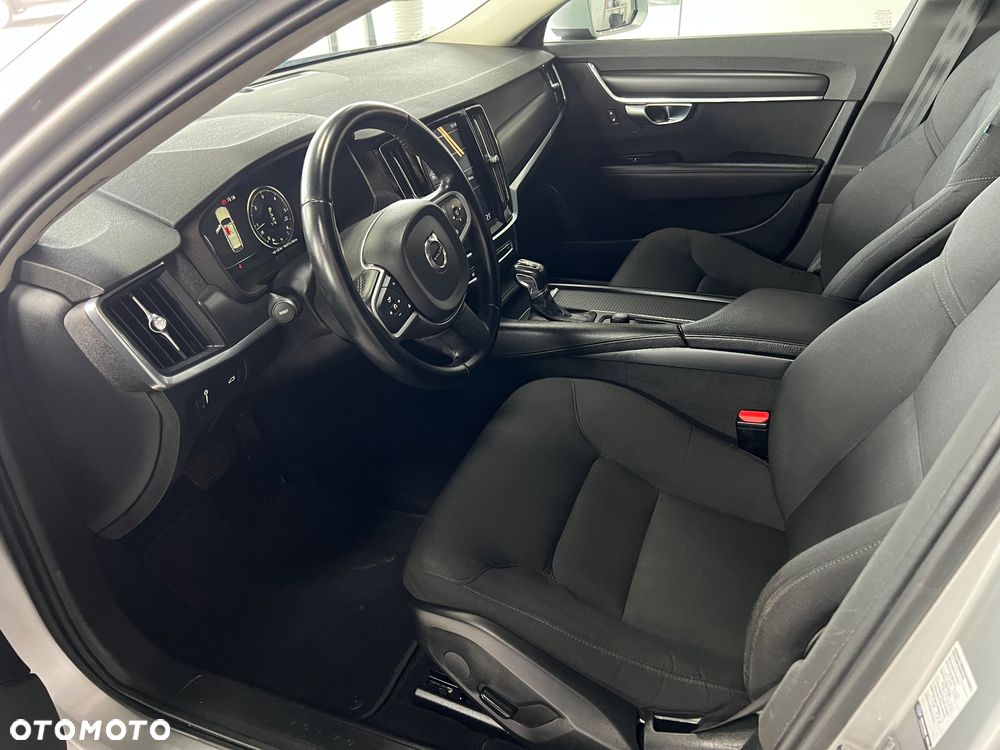 Volvo V90 - 9