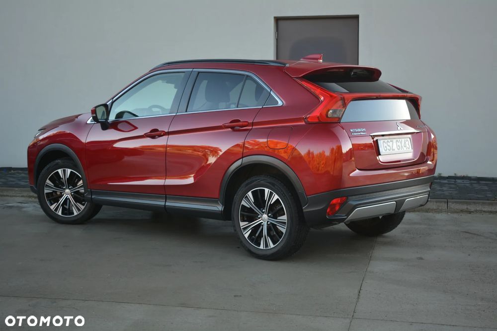 Mitsubishi Eclipse Cross - 12