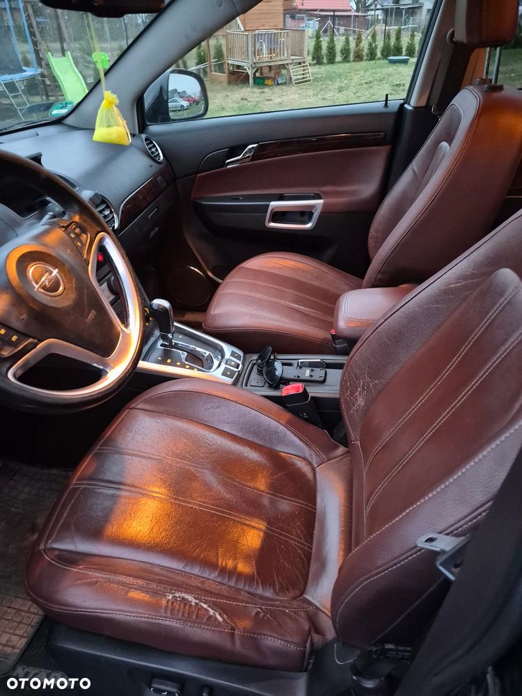 Opel Antara - 10