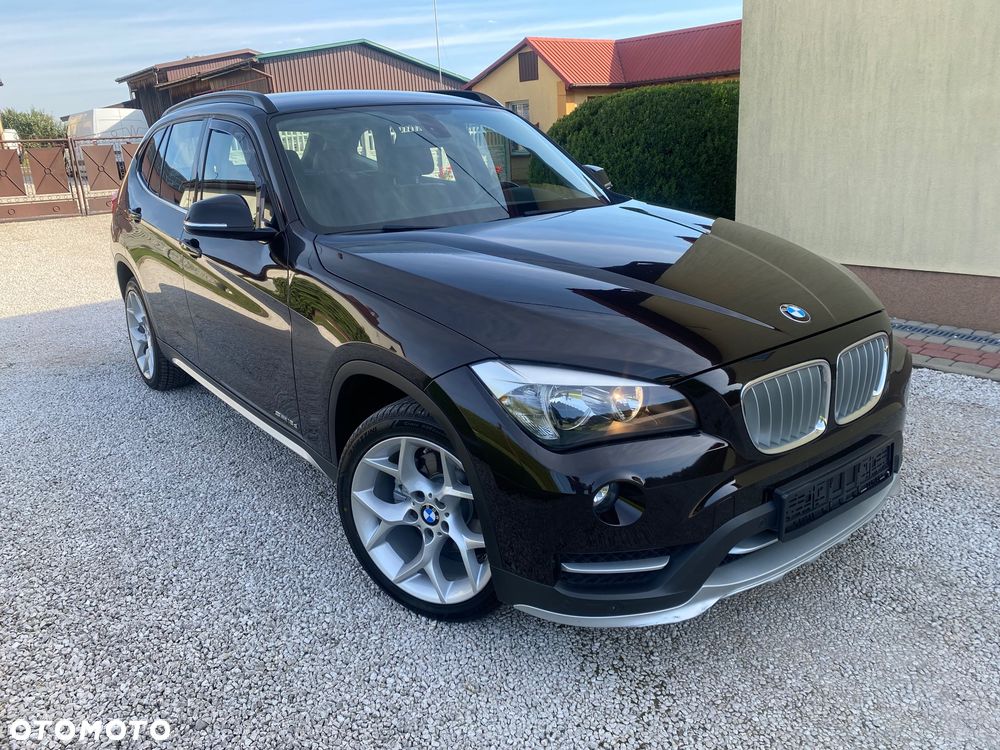 BMW X1 sDrive18d xLine - 35