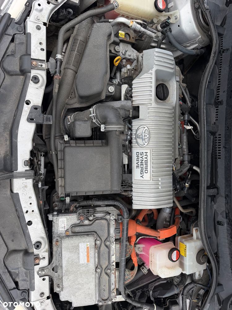 Toyota Auris 1.8 HSD Prestige NAVI - 25