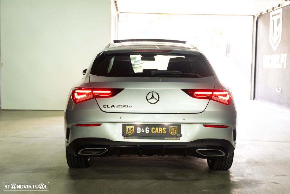 Mercedes-Benz CLA 250 e 8G-DCT AMG Line - 22