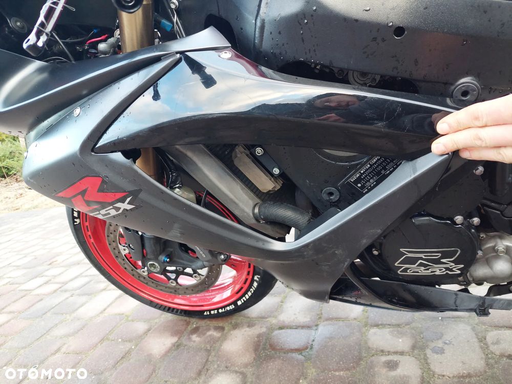 Suzuki GSX-R - 14