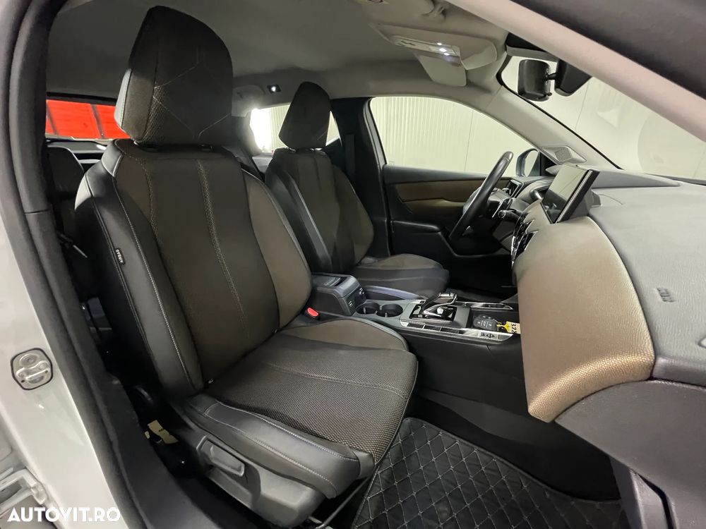 DS Automobiles DS 3 Crossback 1.2 PureTech 130 S&S EAT8 BASTILLE - 11