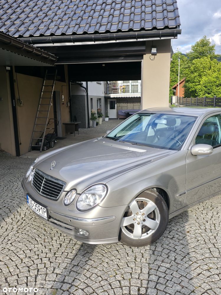 Mercedes-Benz Klasa E - 1