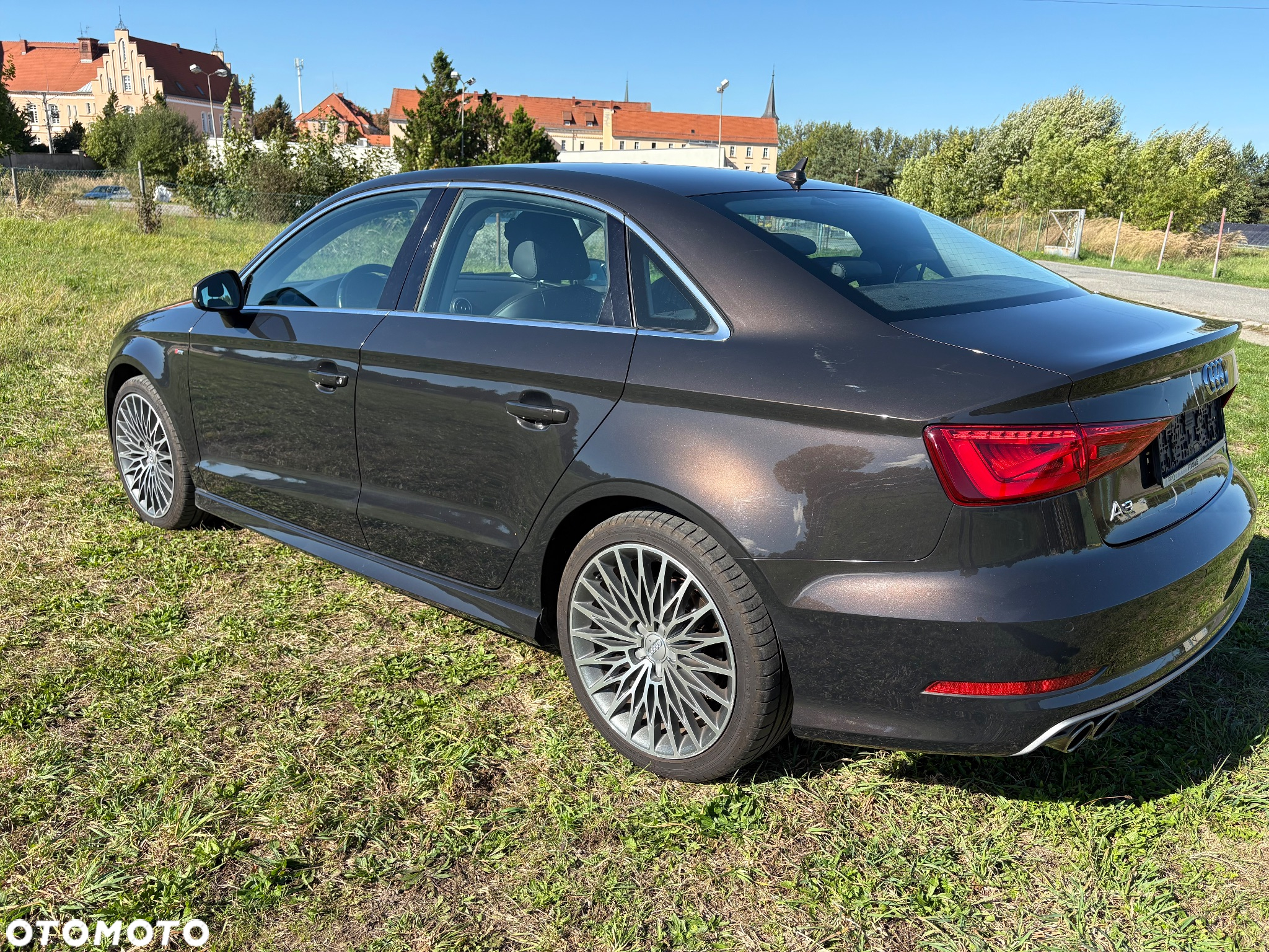 Audi A3 Limousine 1.4 TFSI CoD ultra Attraction - 3