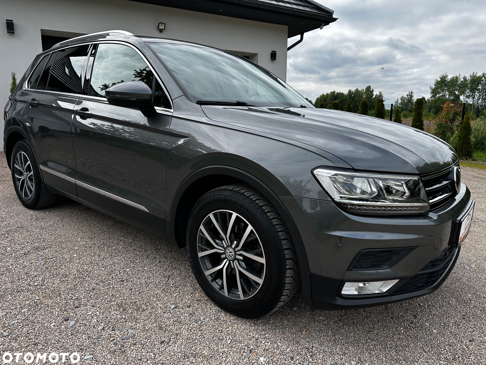 Volkswagen Tiguan 2.0 TDI BMT SCR Comfortline - 18