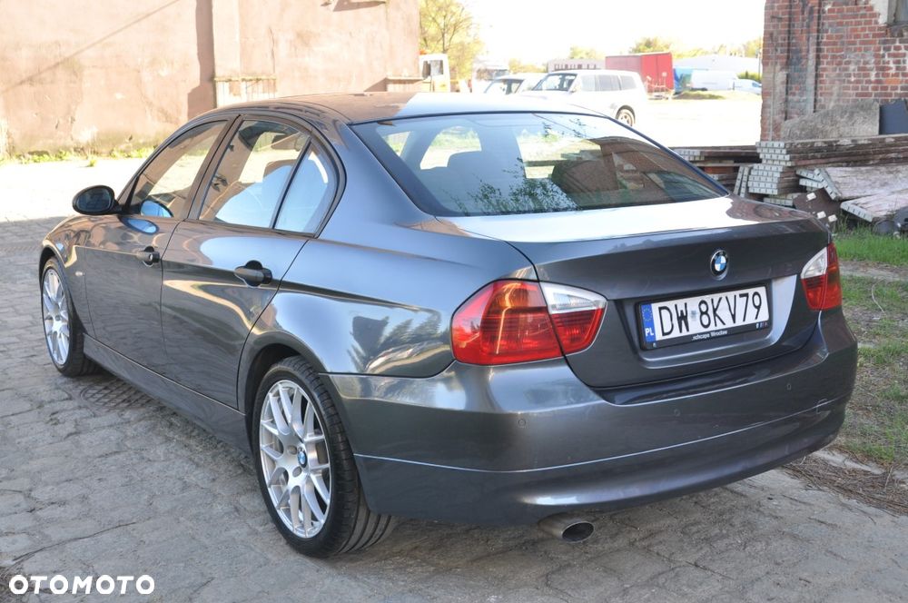 BMW Seria 3 320d DPF - 11