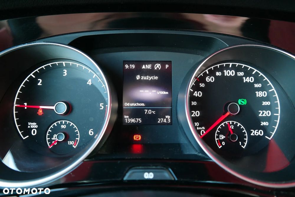 Volkswagen Touran 2.0 TDI BMT Highline DSG - 17