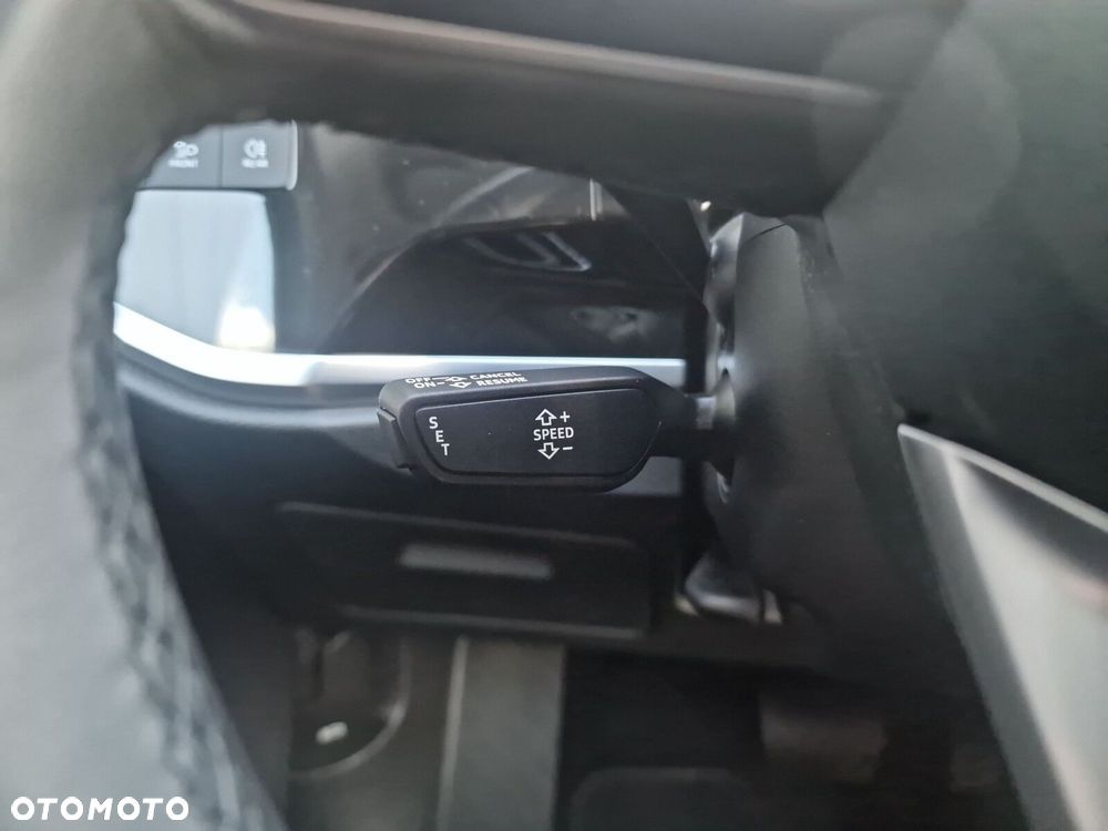 Audi Q3 35 TFSI mHEV S-Line S tronic - 23