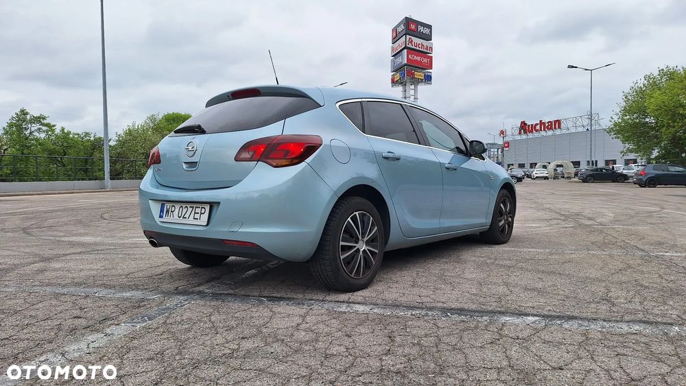 Opel Astra 1.6 T Sport - 5