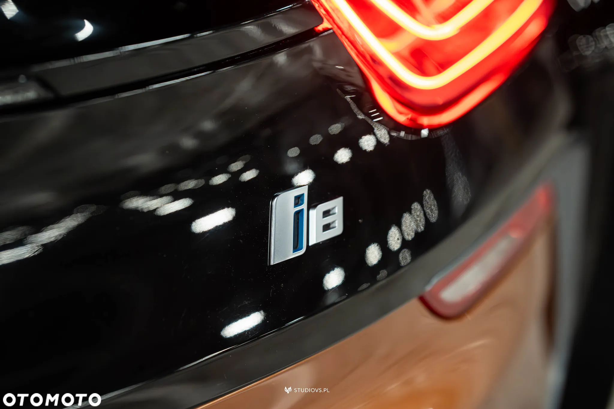 BMW i8 Coupe - 24