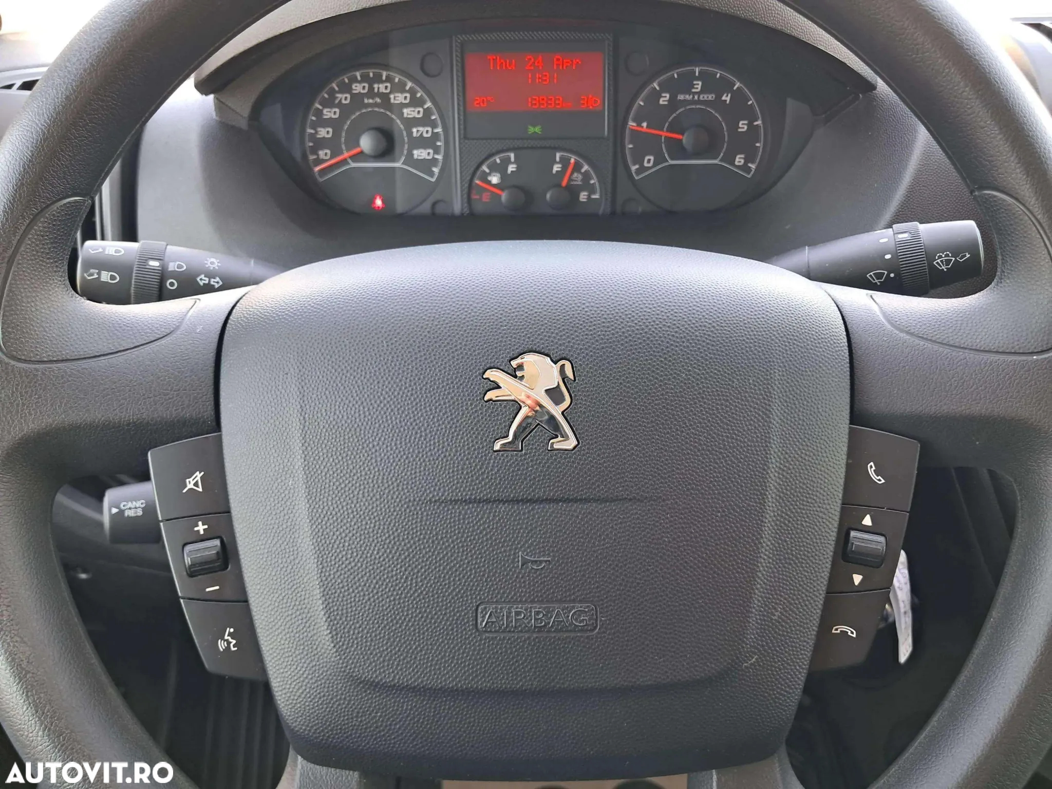 Peugeot BOXER FURGON 330 L1H1 BASE 2.2 BLUEHDI STT 120 CP BVM6 EURO 6.4 - 7