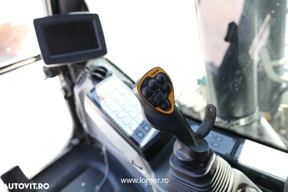 Liebherr R 924 WLC + Engcon Tiltrotator - 20
