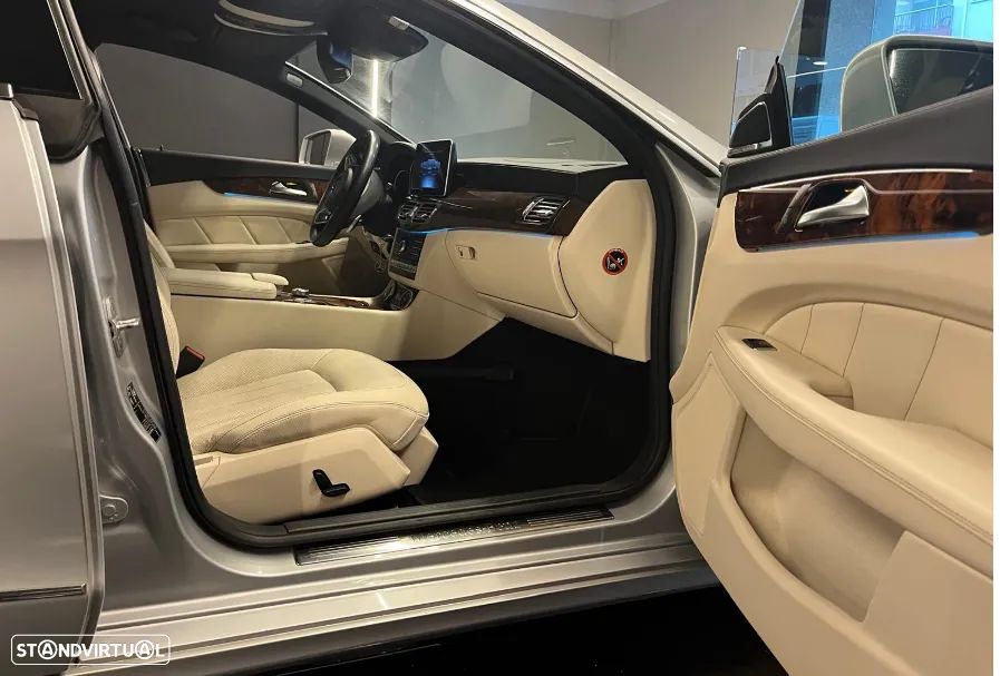 Mercedes-Benz CLS 220 d - 19