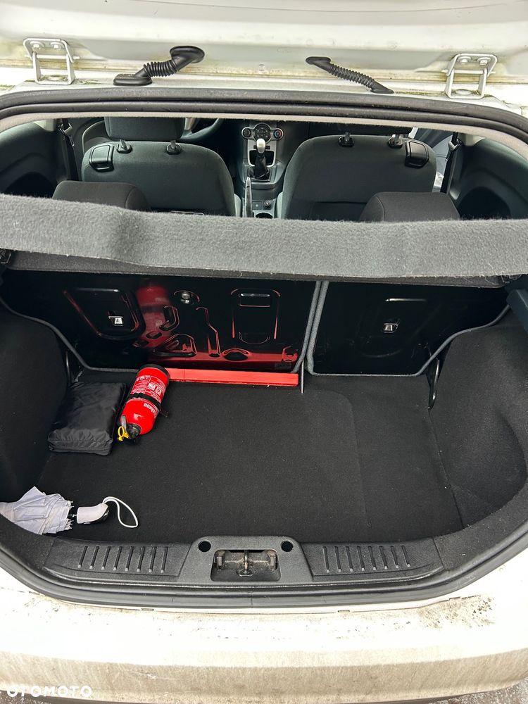 Ford Fiesta 1.4 TDCi Trend - 25