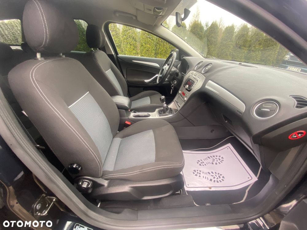 Ford Mondeo 2.0 TDCi Sport - 30