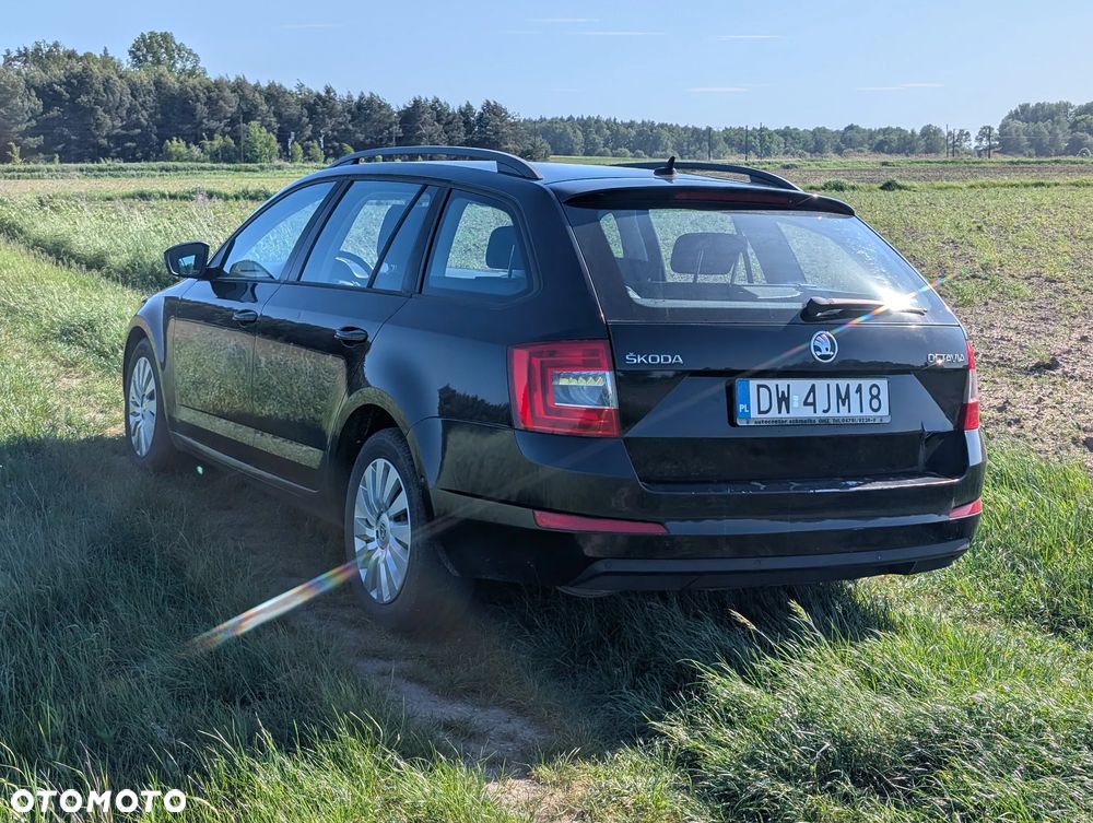 Skoda Octavia 2.0 TDI (Green tec) Ambition - 6