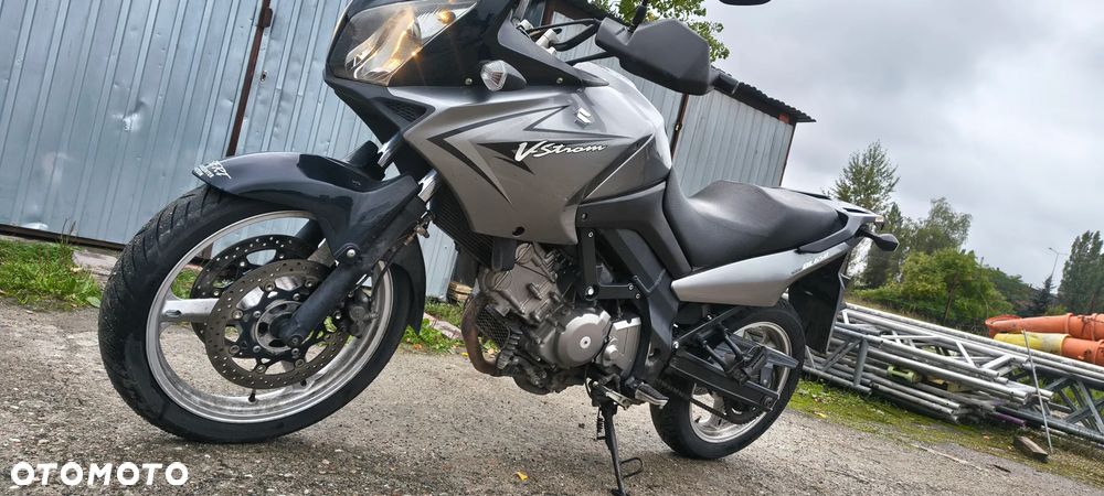 Suzuki DL - 16