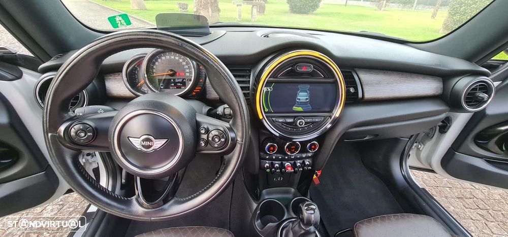 MINI 3 Portas Cooper D - 32