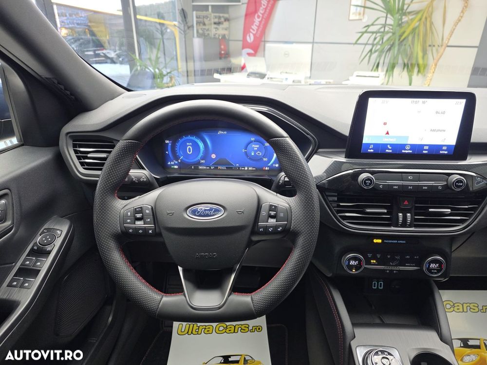 Ford Kuga - 11