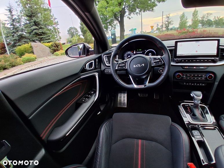 Kia ProCeed 1.6 T-GDI DCT7 OPF GT - 13